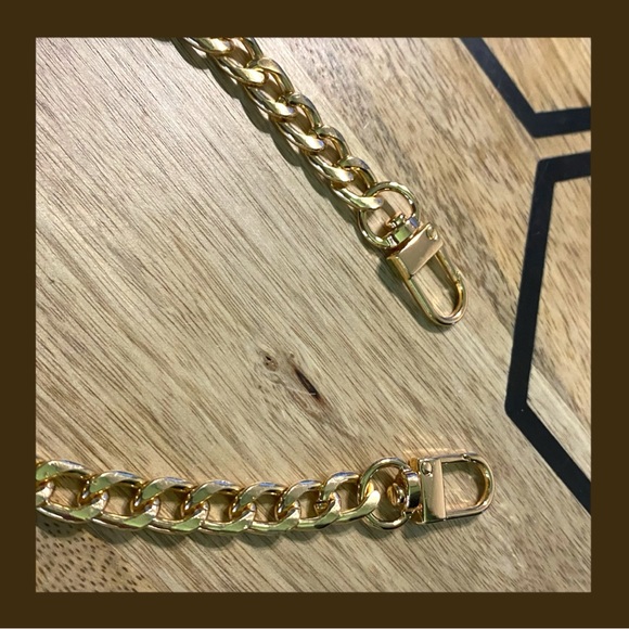 15.5” Link chain. Replacement chain for wristlet or small purse.  Add to wallet! - Picture 4 of 4